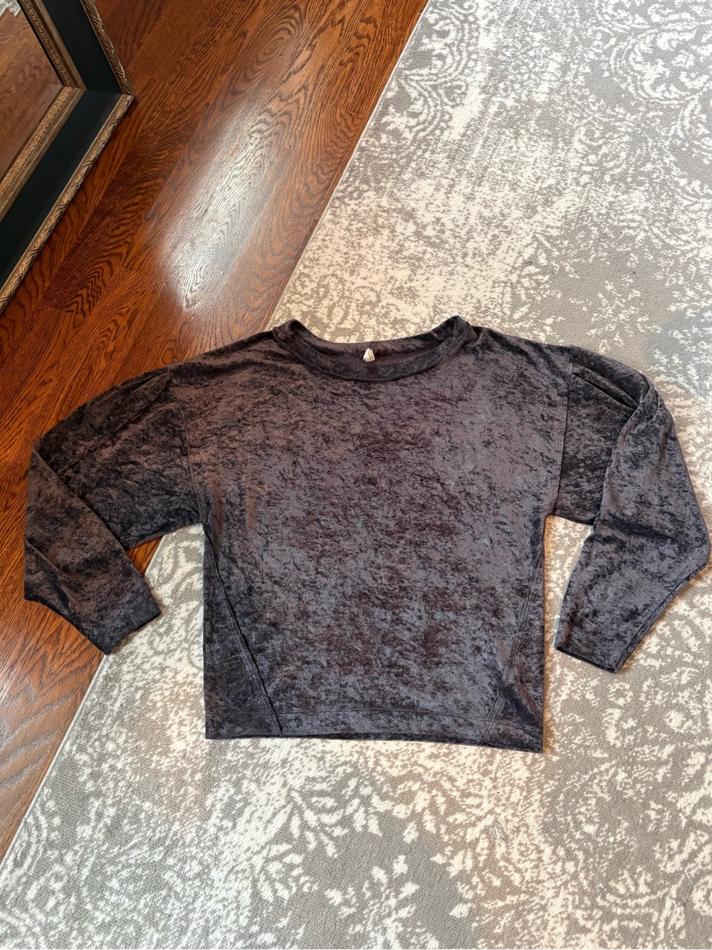 Free people Relaxed charcoal grey Velvet Long-Sleeve Women's Top